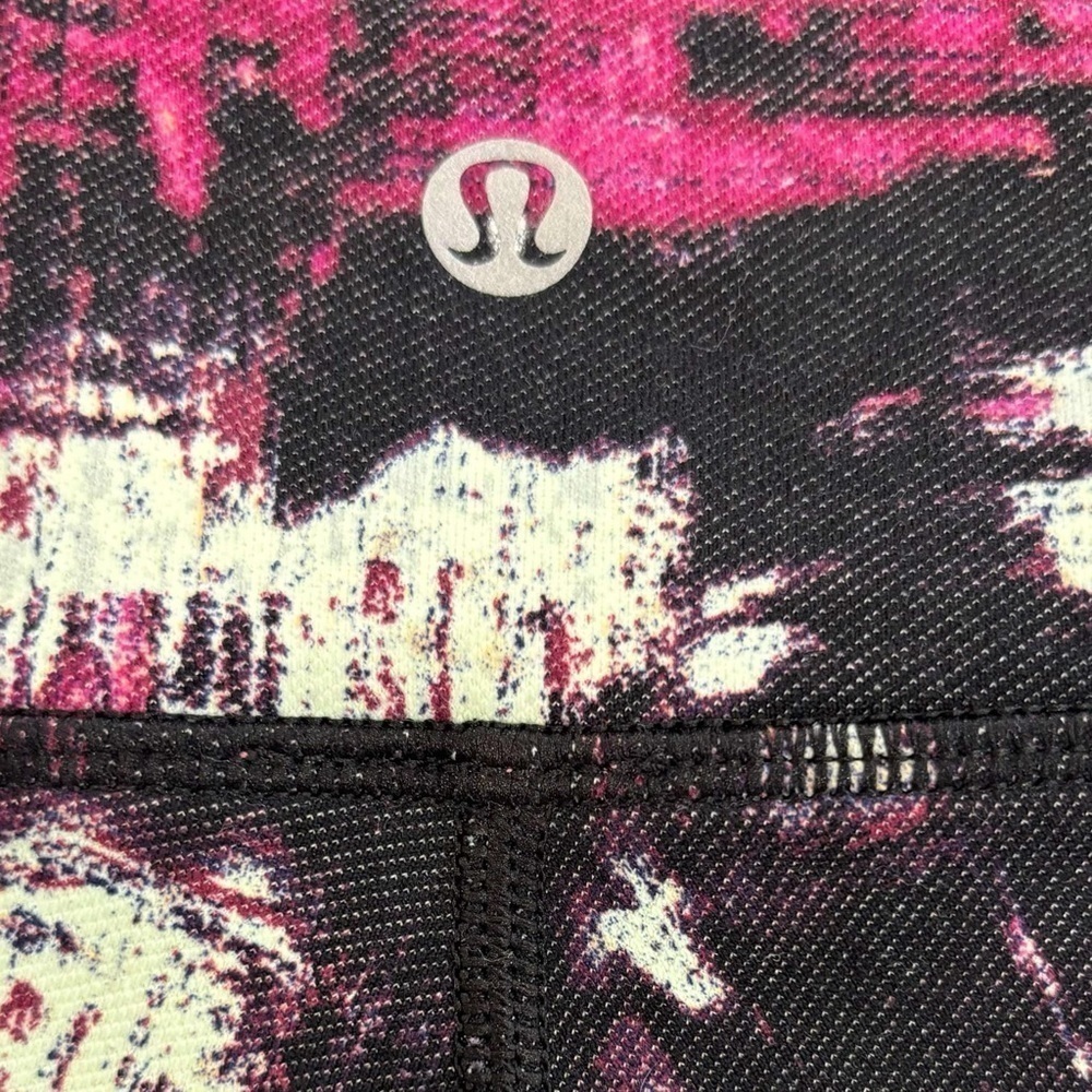 NWT Lululemon Wunder Under Crop III Kara Blossom Leggings Size 6 - Picture 3 of 6